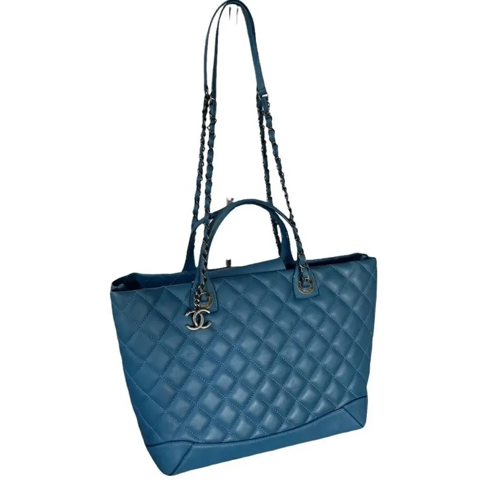 Chanel Easy Shopping Quilted Lambskin Handbag Blue